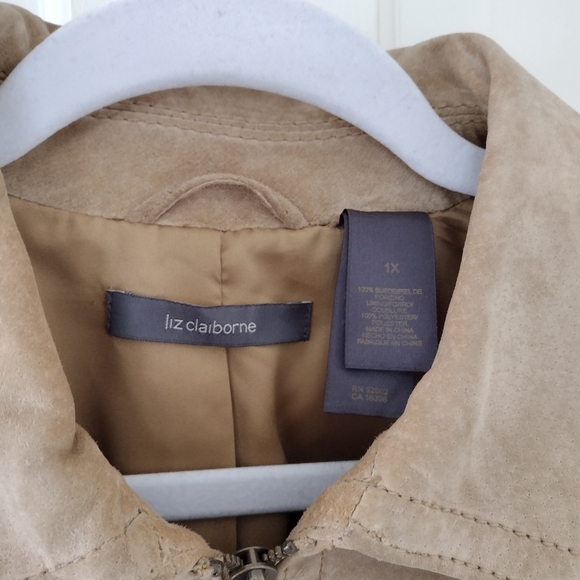 Liz Claiborne Tan Suede Jacket - Picture 6 of 14